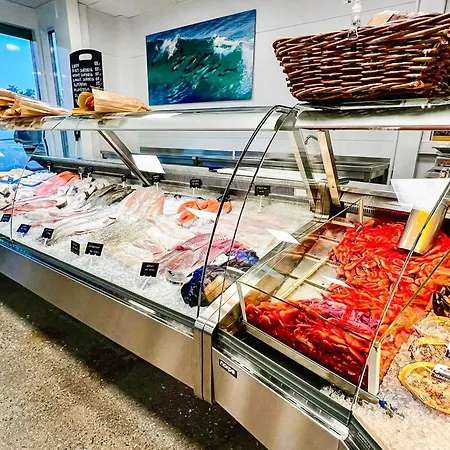 5 Star In Engelsviken Saltnes