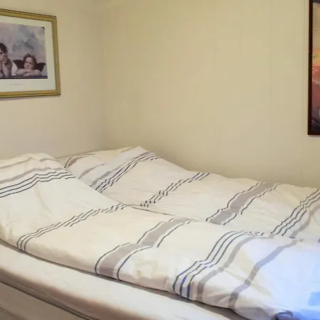 5 Star In Engelsviken Saltnes