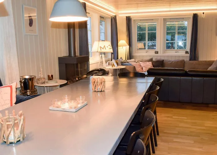 5 Star In Engelsviken Saltnes